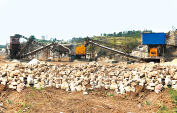 石場(chǎng)砂生產(chǎn)線(xiàn)一般會(huì)用到哪些破碎機(jī)呢？